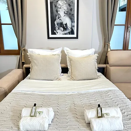 Apartament Luxurious Flat In Saint-germain-des-pres *