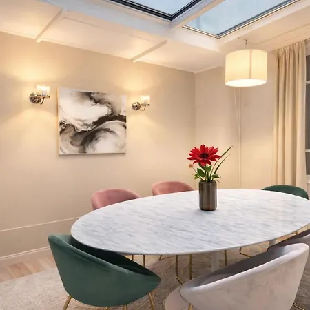 Saint Germain Des Pres - Prestige Loft For 6, 2br Paris